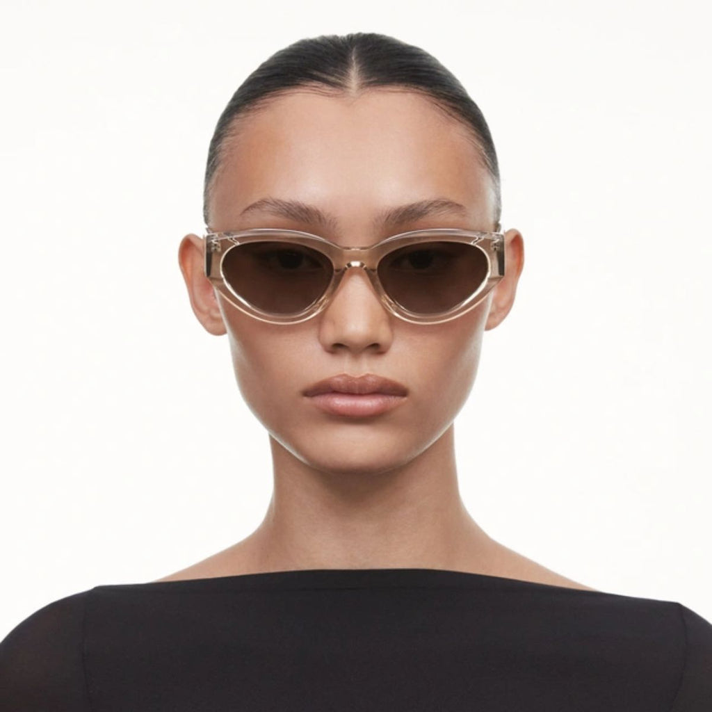 Chimi Sunglass Core 06 ECRU